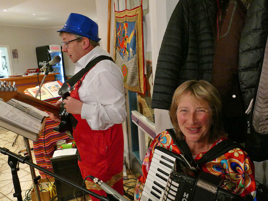 Frauenkarneval der kfd im Landhotel Weinrich (Foto: Karl-Franz Thiede)